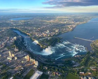 Niagara Falls 
